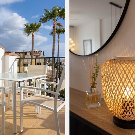 Apt Nerja Chimenea With Ocean View, A/C, & Fiberアパートメント エクステリア 写真